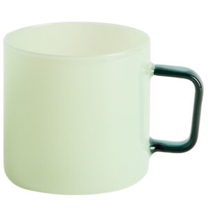 Kave Home Zelený skleněný hrnek Micla 260 ml